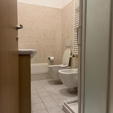 Wine House Apartamento Alba (Piedmont)